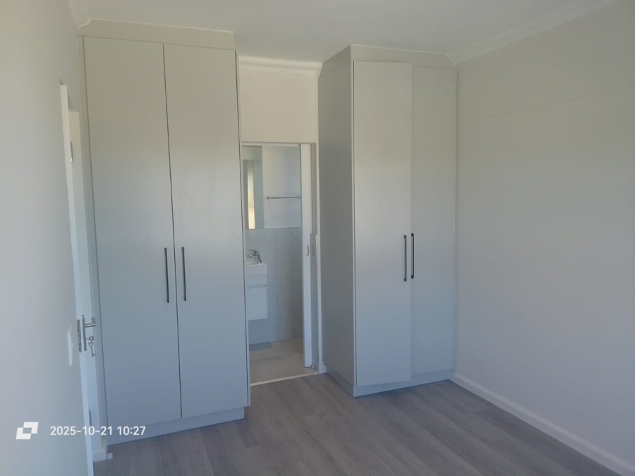 2 Bedroom Property for Sale in Flamingo Vlei Western Cape